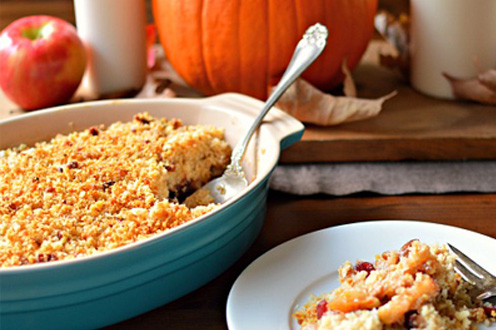 extraCrispy_Cardamom_Pear_and_Cranberry_Crisp_436