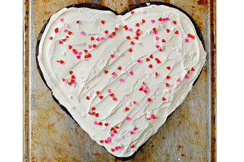 how_to_make_a_heart_shaped_cake