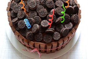 Kit Kat Birthday Cake Recipe - SavvyMom