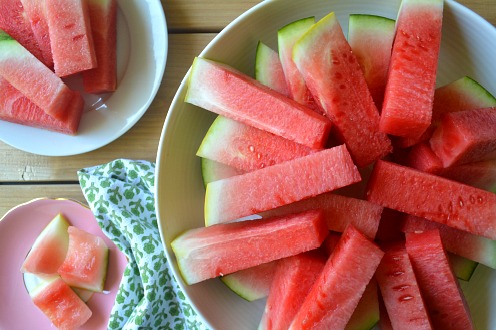 The Easiest Way to Serve Watermelon to Kids -SavvyMom