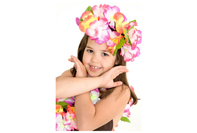 Get your Hawaiian Luau swinging on the right foot with these craft ideas and games.