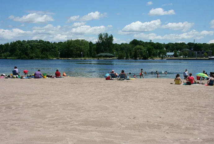 Lakefield Beach (Lakefield, north of Peterborough)