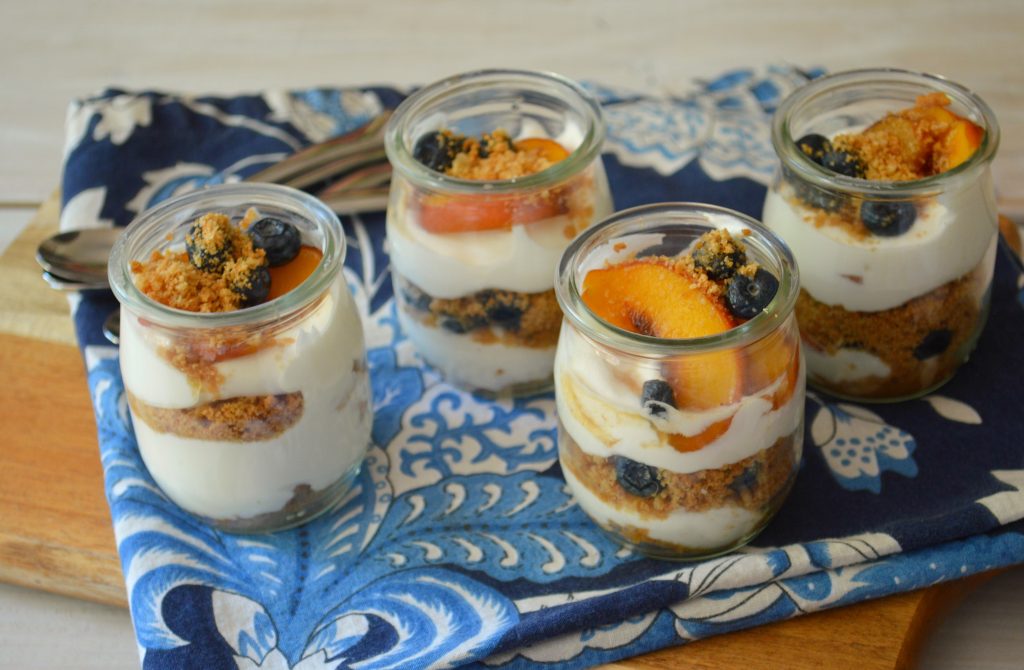 Gingersnap Peach Parfait