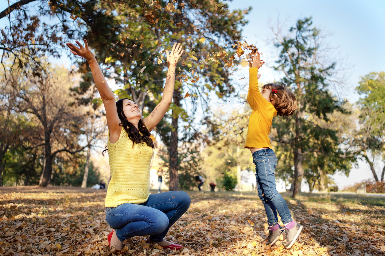 September Moms The Savvy Guide to September - SavvyMom