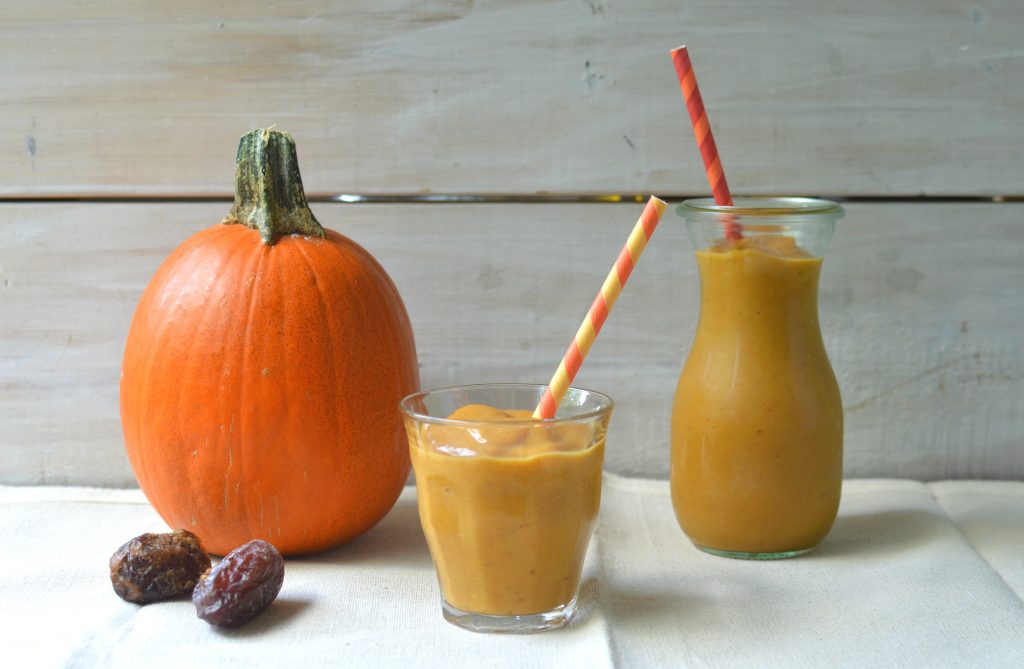 Pumpkin and Date Smoothie