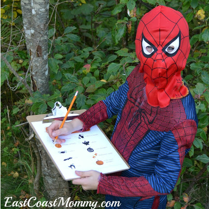 halloween-scavenger-hunt_outside-1 halloween-scavenger-hunt_outside-1