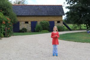 tips to extend your growing child's wardrobe