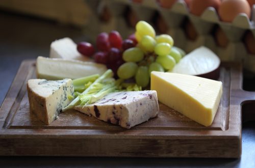 cheese platter for holiday entertaining