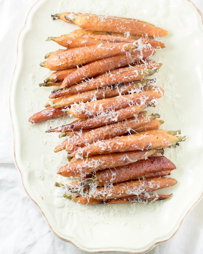Balsamic and Garlic Roasted Carrots Recipe