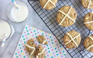 Hot Cross Cookies Recipe - SavvyMom