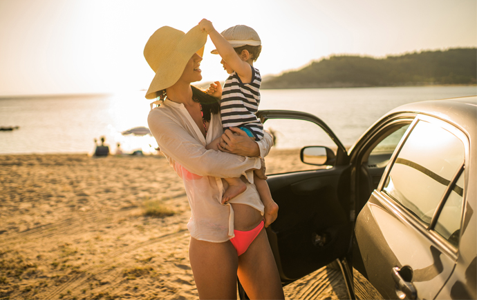 packing list for summer warm weather vacation with kids