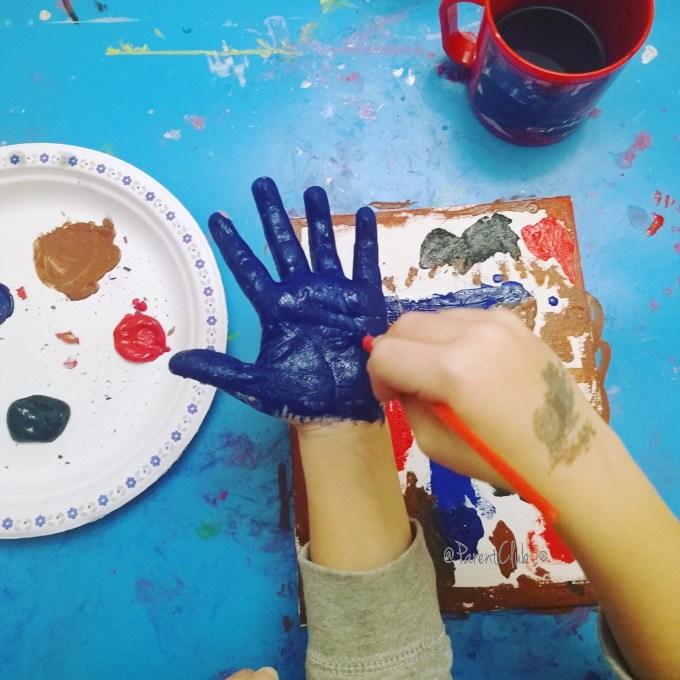 boy-painting-arts-n-crafts-kids