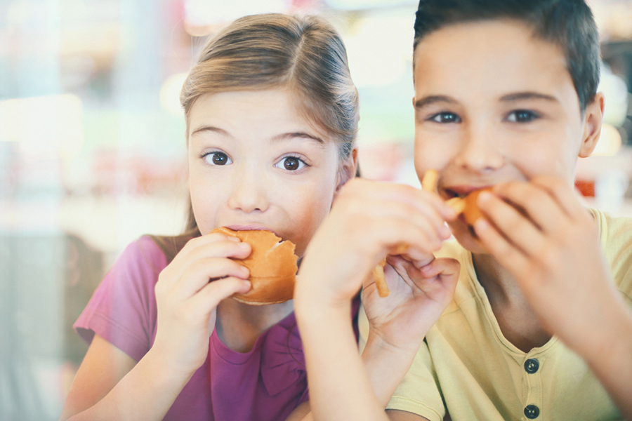 tipping at restaurants with kids