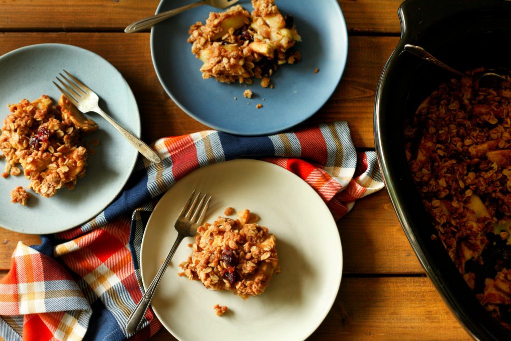 Slow Cooker Apple and Cranberry Crisp - Full Size