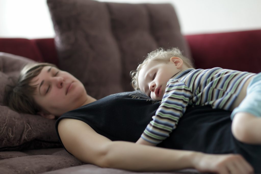 Hey Moms: Stop Apologizing for Being Tired - SavvyMom