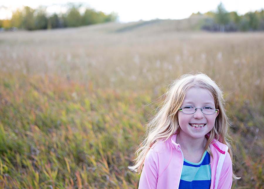 girl wearing eye glasses