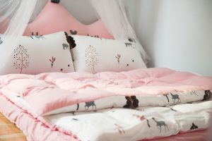 Kids Sleep Routine Tips + Bedtime Chart