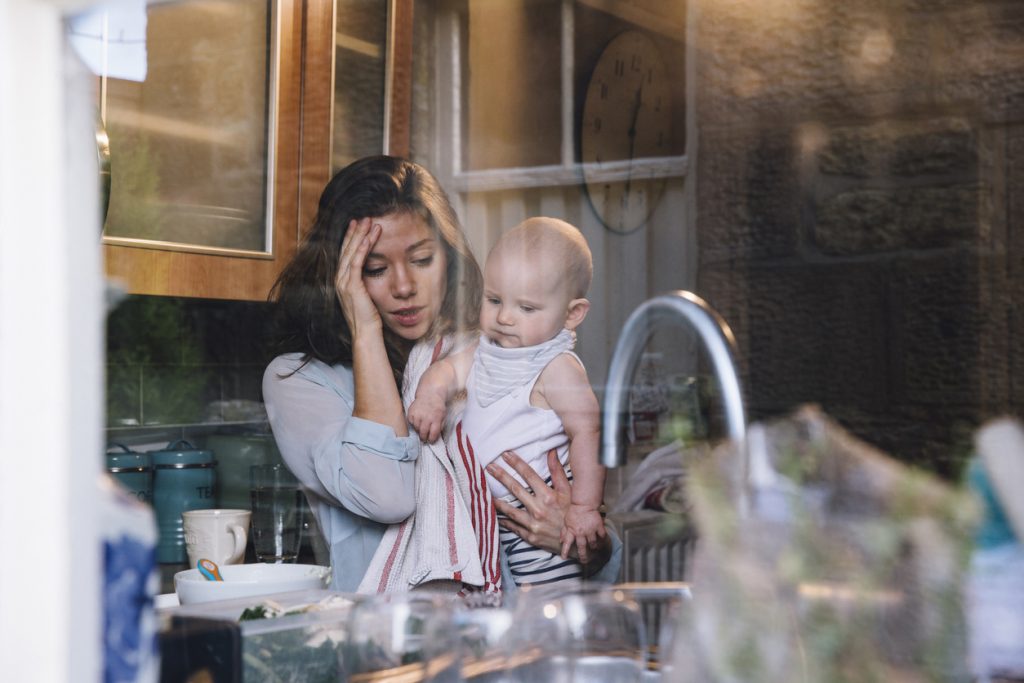 Why the stress of mom guilt is so toxic - SavvyMom