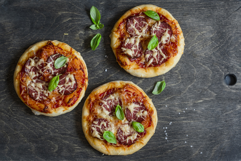 10 Simple Creative School Lunch Ideas for Picky Eaters - Mini Pizzas