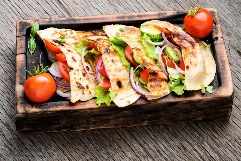 10 Simple Creative School Lunch Ideas for Picky Eaters - Veggie Pita Pocket