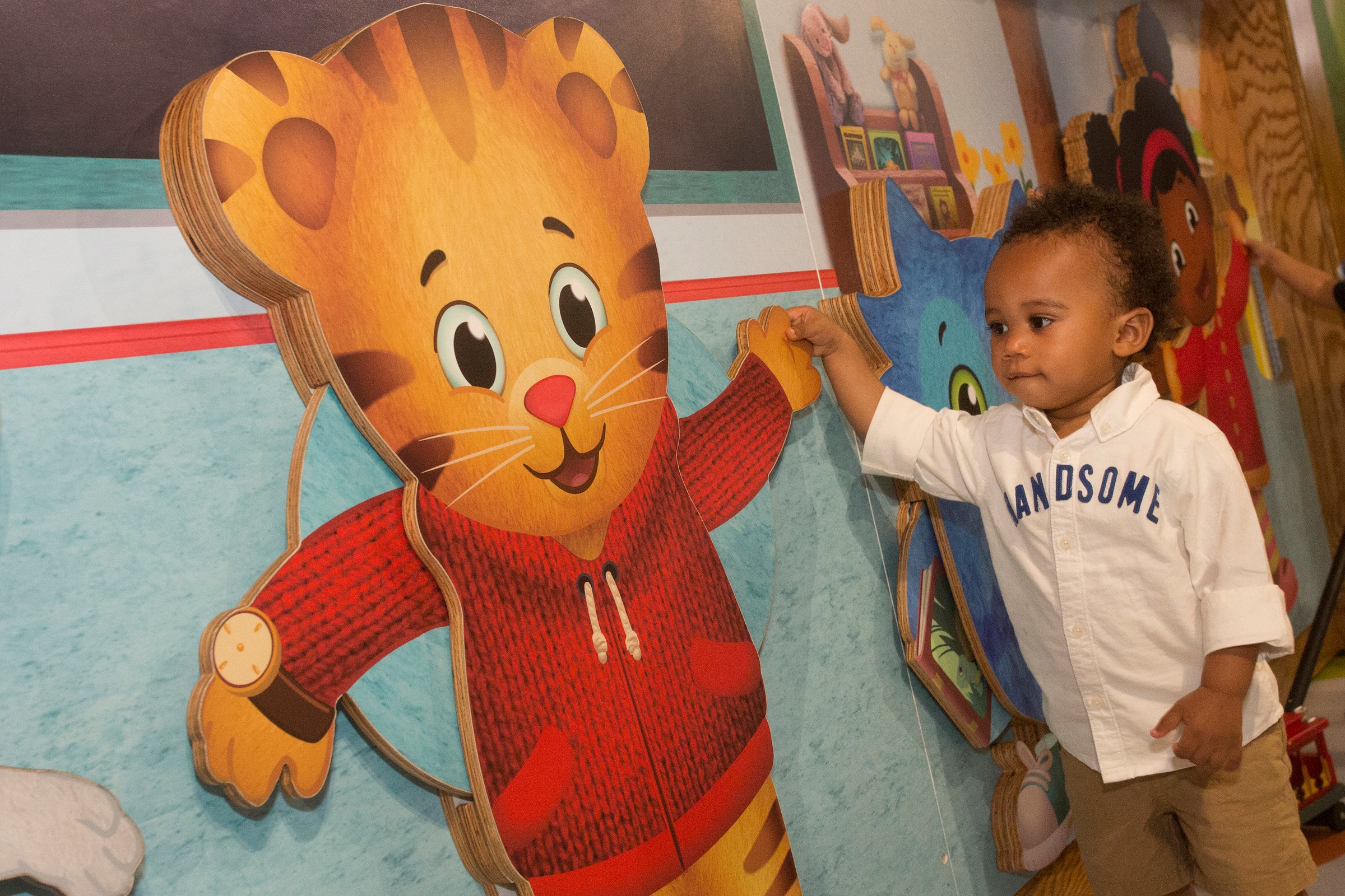 This Special Daniel Tiger Exhibit Has Arrived in Our Neighbourhood