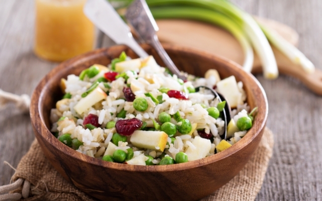 5 things to make with apples, cranberry apple and brie rice salad