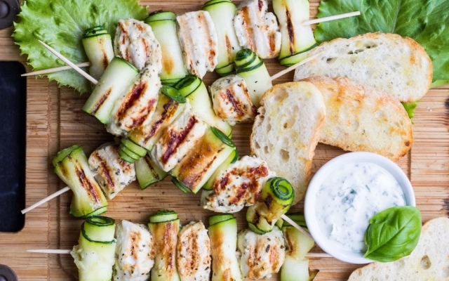 6 weekend BBq recipes, grilled chicken kebabs