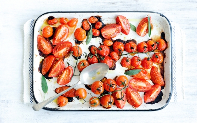 summer side, roasted tomatoes, balsamic vinegar