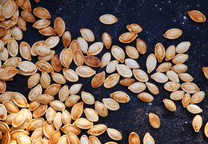 5 Tips for Perfect Roasted Pumpkin Seeds - SavvyMom