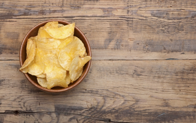top picnic foods for kids, rosemary potato chips