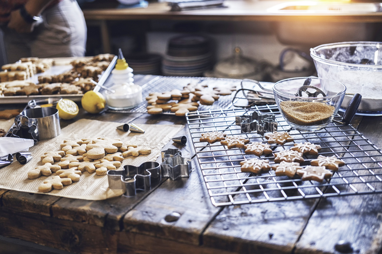 12 Days of Holiday Cookie Recipes - SavvyMom