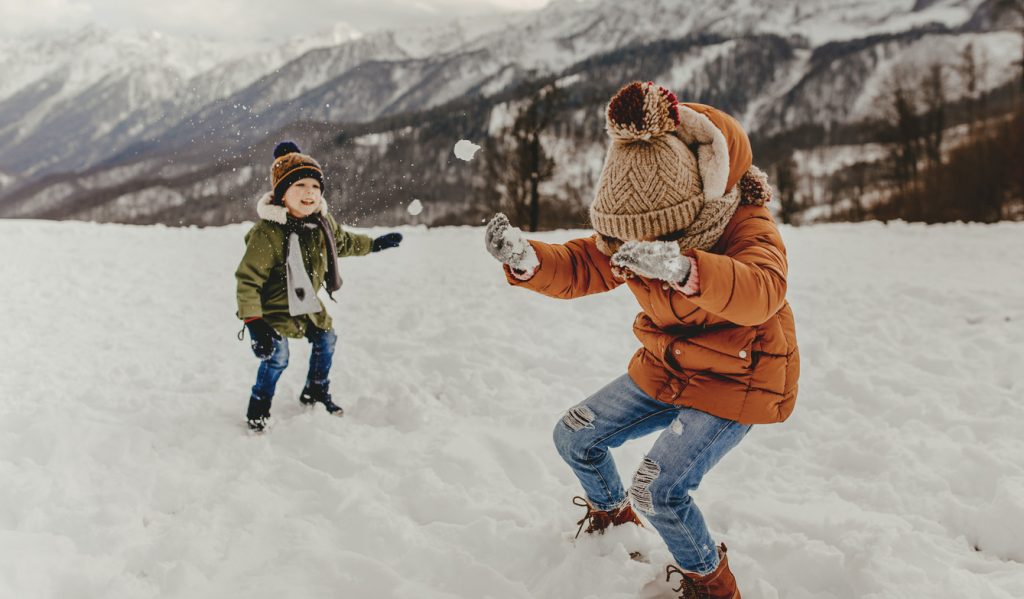 Fun Things to Do Outdoors this Winter - SavvyMom