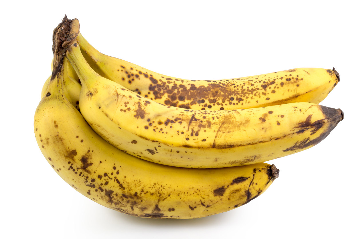 10 Things to Do with Ripe Bananas - SavvyMom