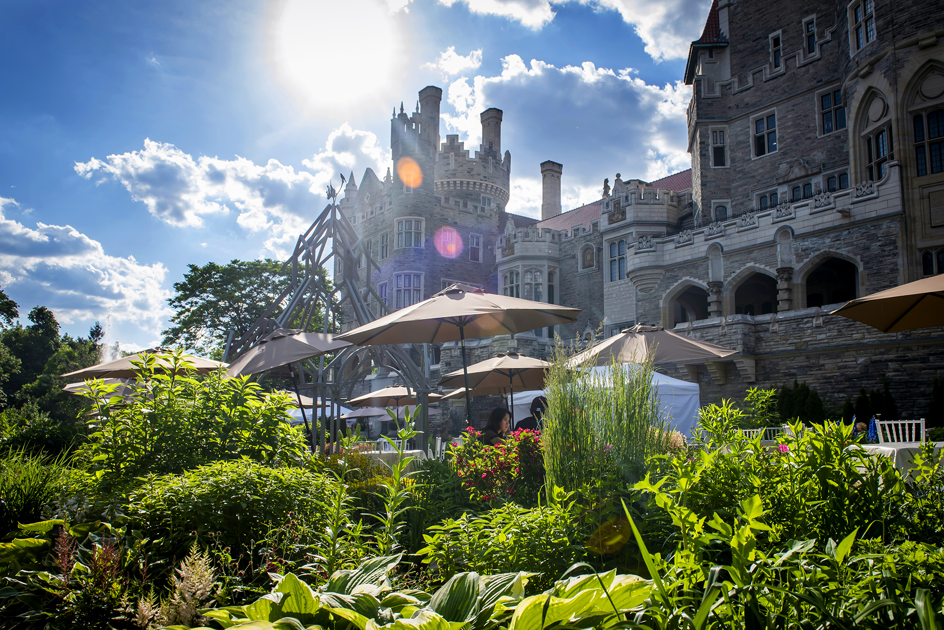 Casa Loma Gardens Dining