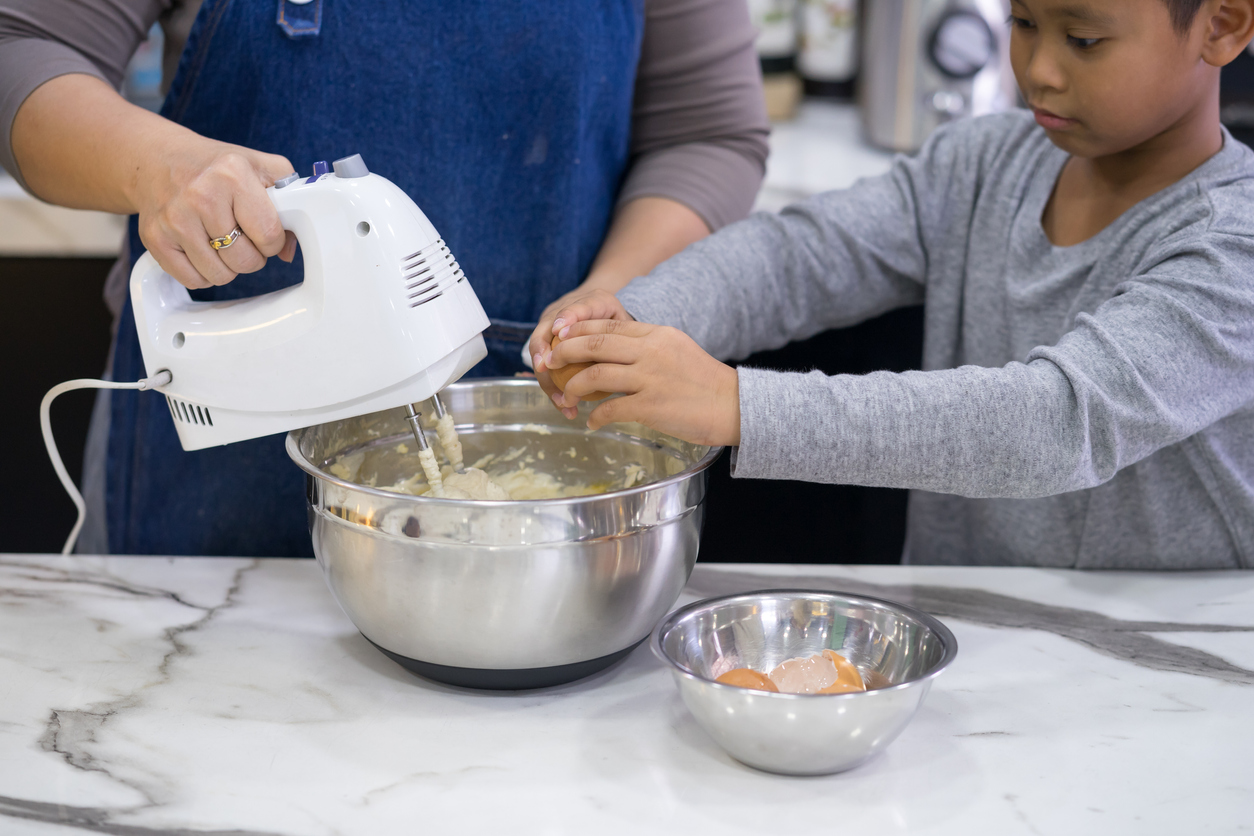 The Top 6 Kitchen Tools You Should Have in Your Kitchen SavvyMom