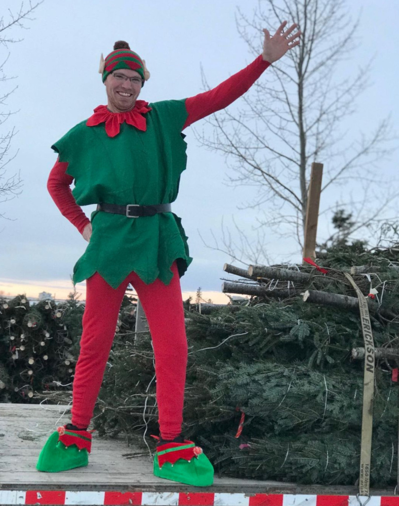 Where to Find a Real Christmas Tree in Calgary & the Surrounding Areas