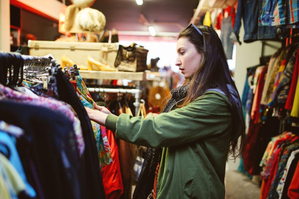 Dos & Don'ts of Secondhand Shopping - SavvyMom