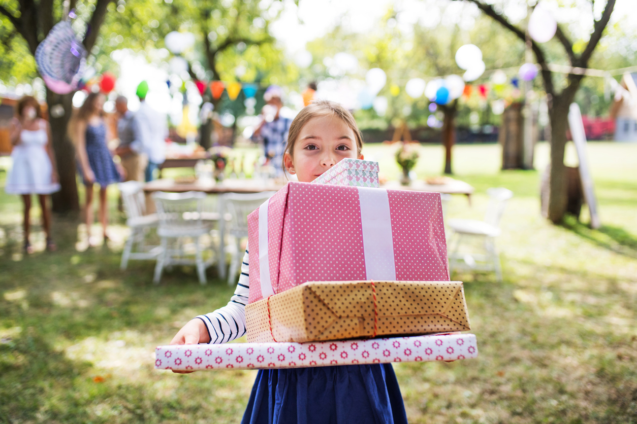 12 Easy Gift Ideas For Kids You Don't Even Know