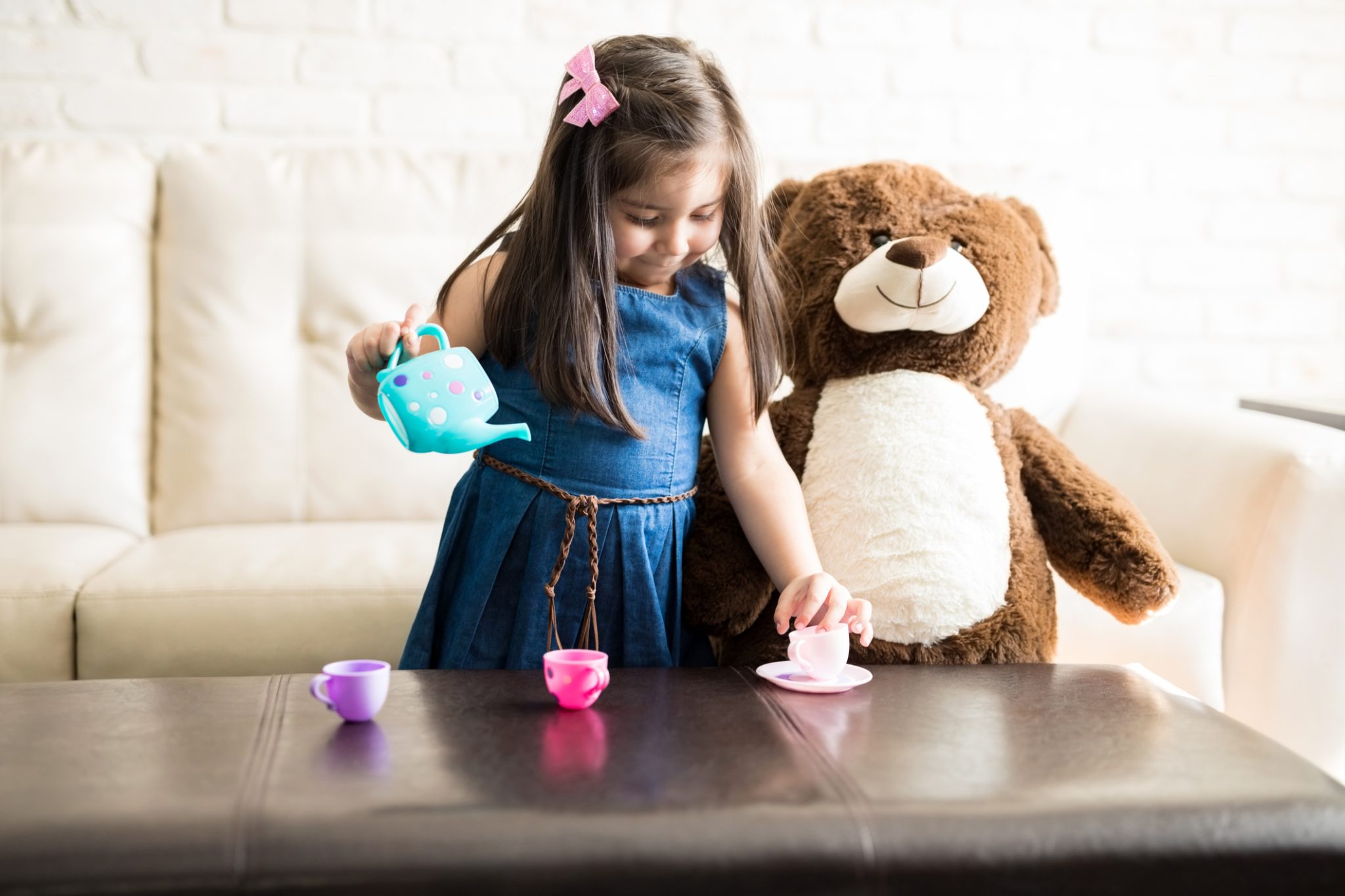 12 Incredibly Easy Ways to Involve Your Toddler in the Kitchen - SavvyMom