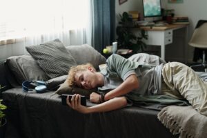 Keeping Older Kids and Teens Busy During the Summer - SavvyMom