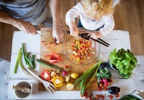 5 Kitchen Hacks to Improve Your Food Prep Life - SavvyMom