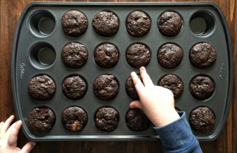 Healthy Mini Cocoa Banana Muffins