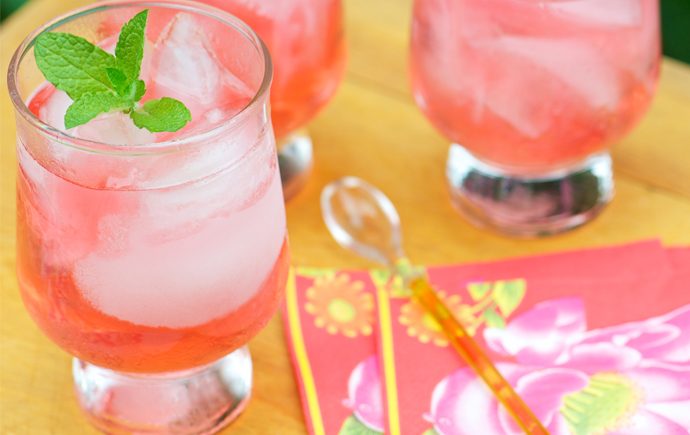 how to make rhubarb syrup