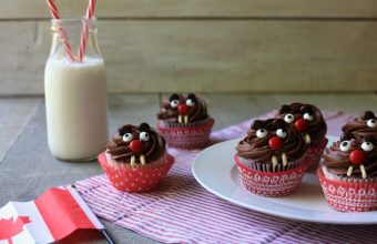 Beaver Cupcakes - Full Size