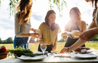easy ways to eat healthier in the summer