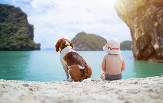 9 Beach Essentials Every Parent Needs in Their Bag