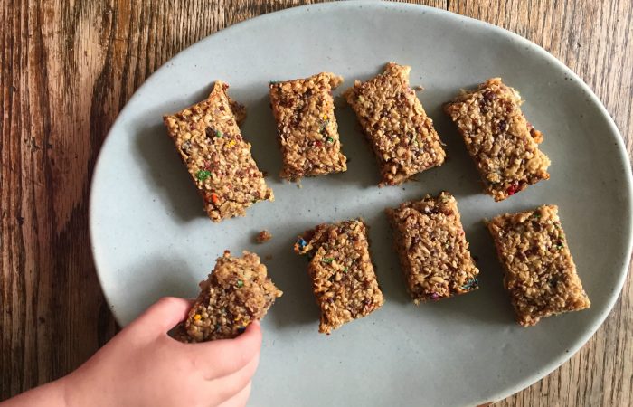 Quinoa Peanut Butter Protein Bars Recipe - SavvyMom