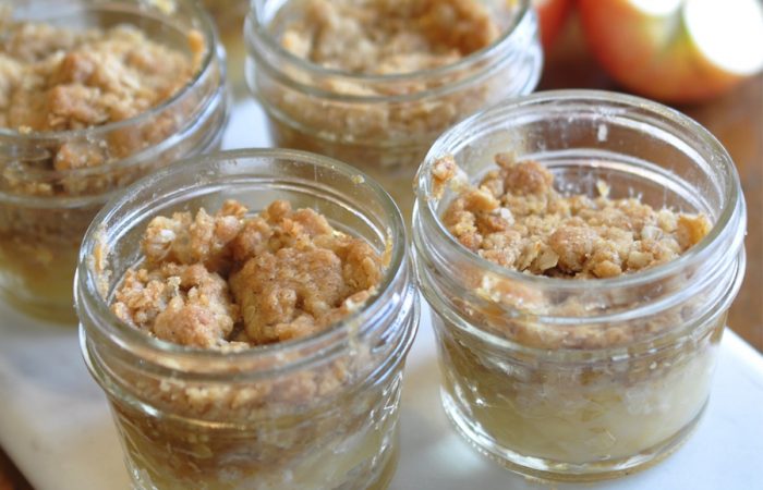 Apple Crisp in a Mason Jar
