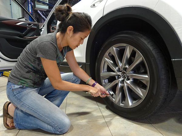 2017 Mazda CX9 Tire Pressure Check Full