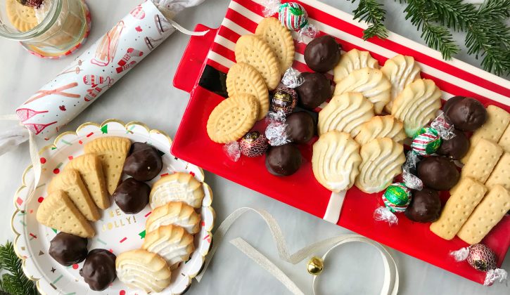 Ideas to Package Holiday Cookies for Gifts - SavvyMom